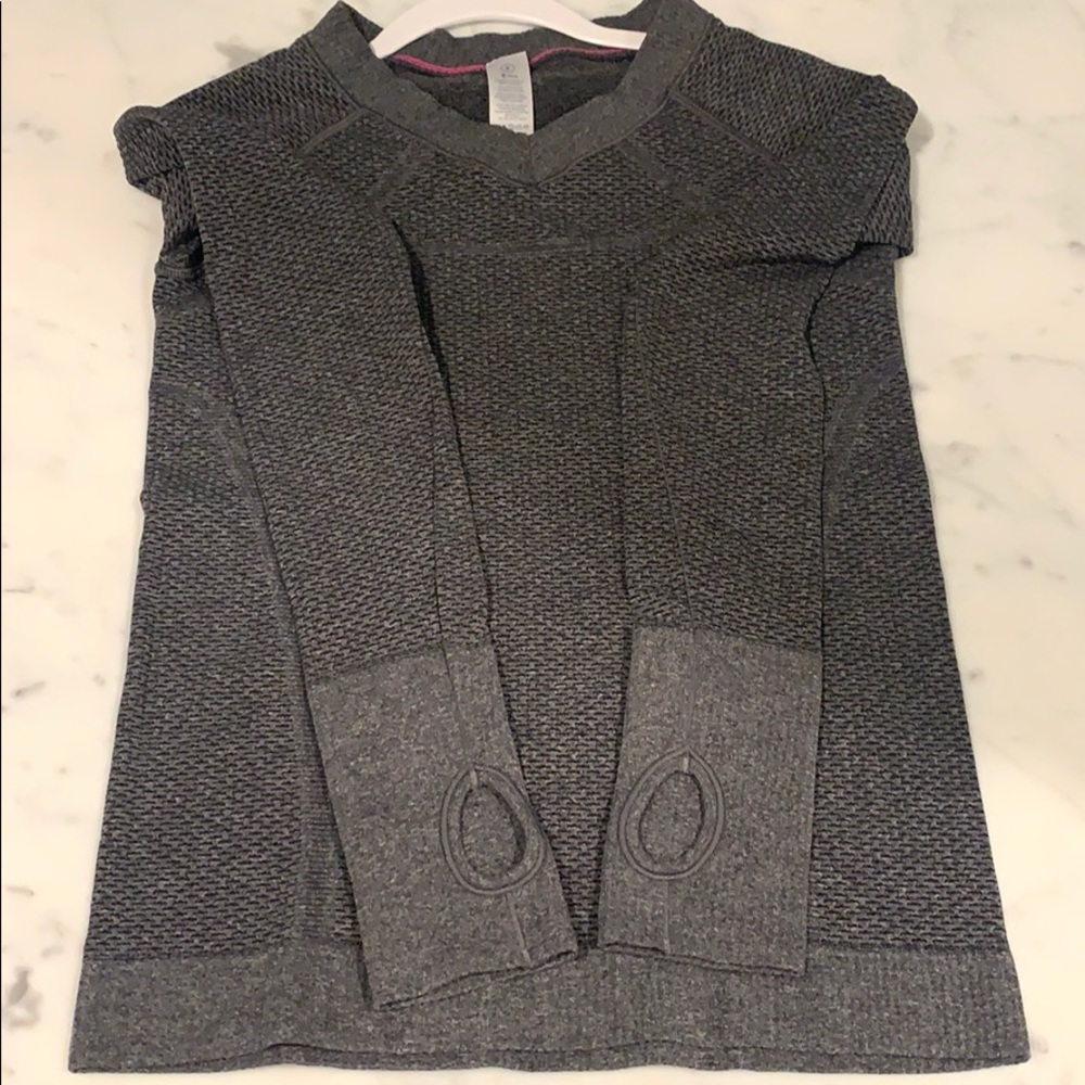 Lululemon Ivivva Girls Gray Tech Top